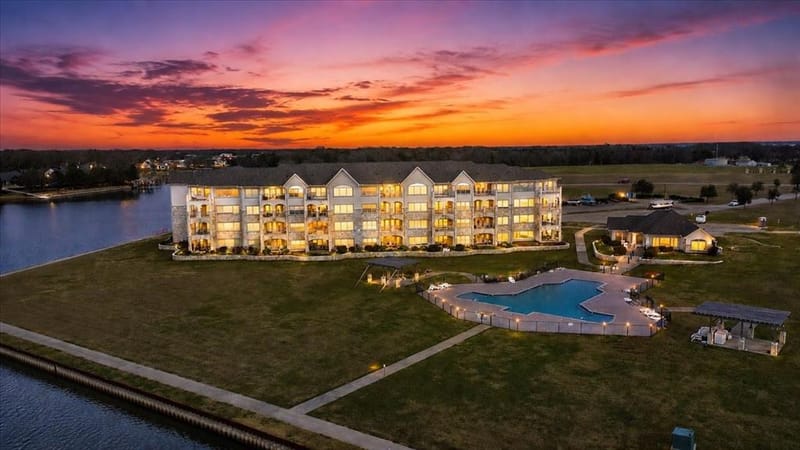 9900 Northshore Boulevard # 3108, Corsicana TX 75109