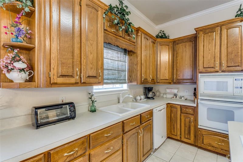 345 Huggins Drive, Springtown TX 76082 - Photo 13