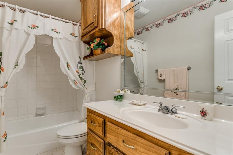 345 Huggins Drive, Springtown TX 76082 - Photo 20