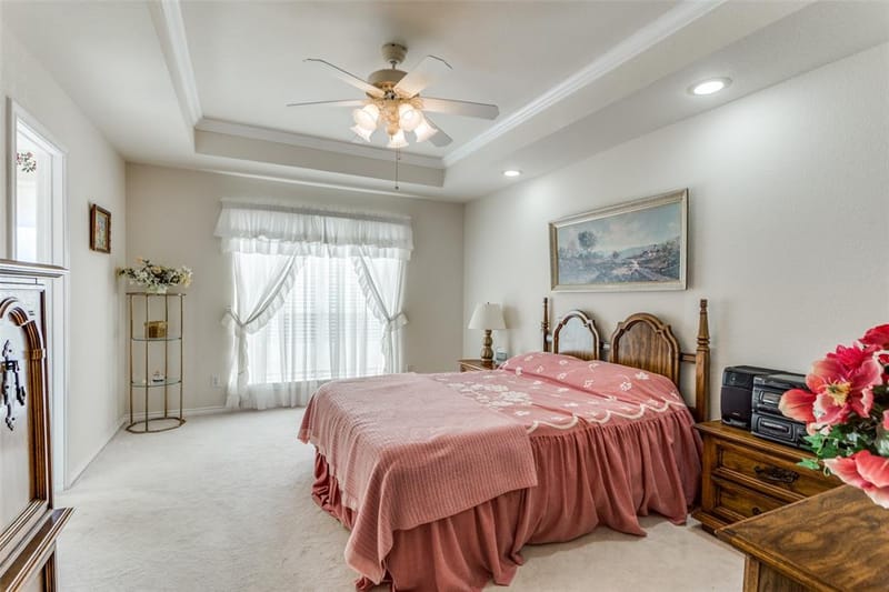 345 Huggins Drive, Springtown TX 76082 - Photo 15