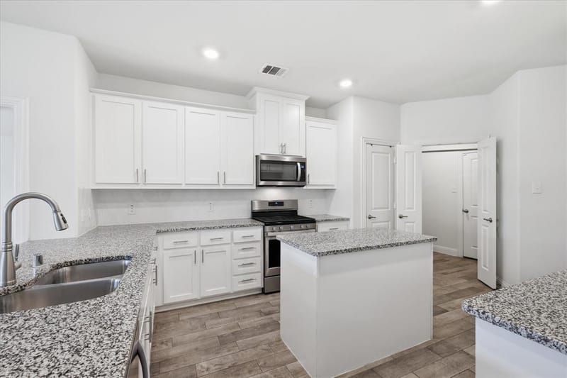 1416 Trailwood Terrace, Little Elm TX 76227 - Photo 5