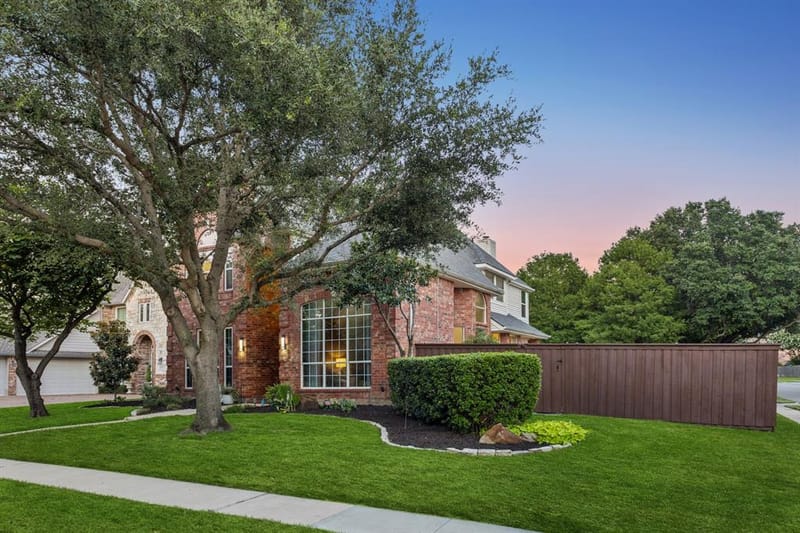 1427 Briar Meadow Drive, Keller TX 76248 - Photo 4