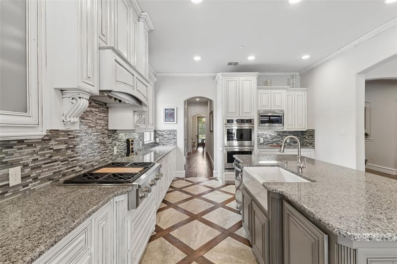4517 Montalcino Boulevard, Flower Mound TX 75022 - Photo 12