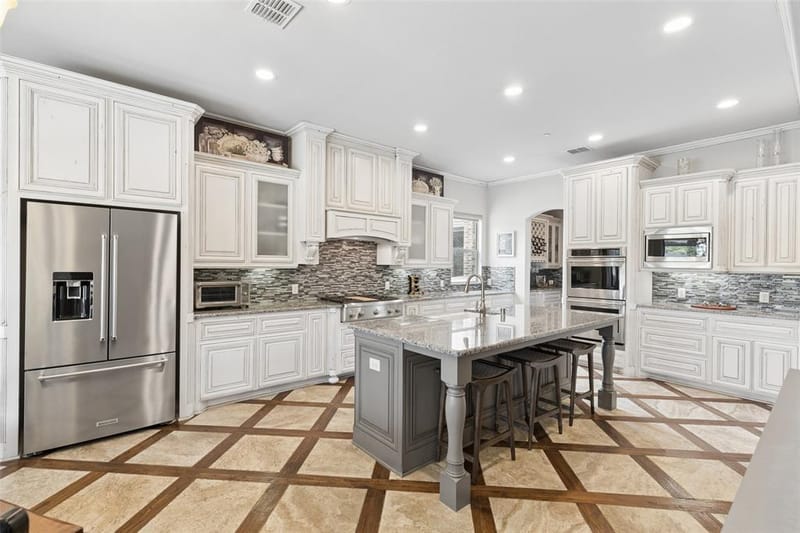 4517 Montalcino Boulevard, Flower Mound TX 75022 - Photo 11