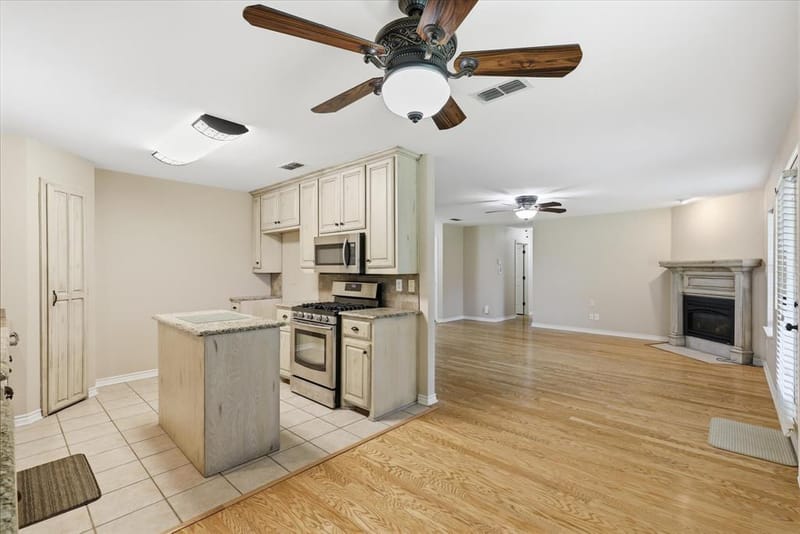 605 Maple Drive, Pilot Point TX 76258 - Photo 22