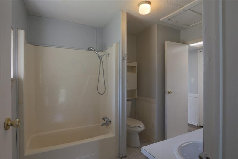 4018 Marana Drive, Granbury TX 76048 - Photo 27