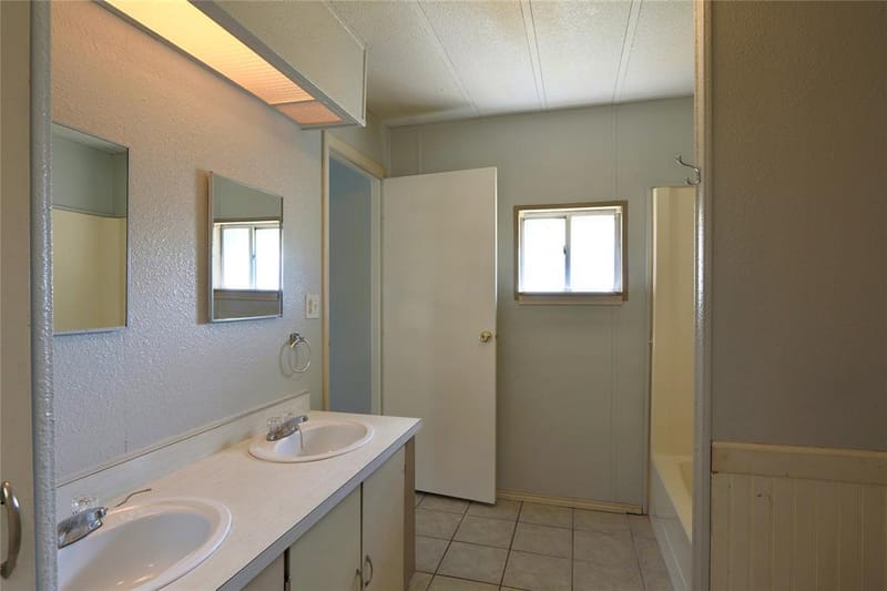4018 Marana Drive, Granbury TX 76048 - Photo 26