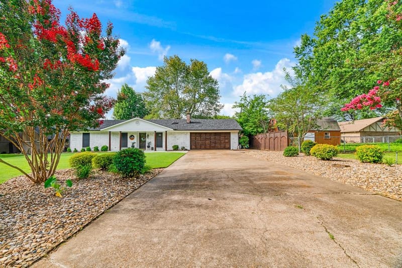 3320 CLEVELAND, Paris TX 75460 - Photo 2