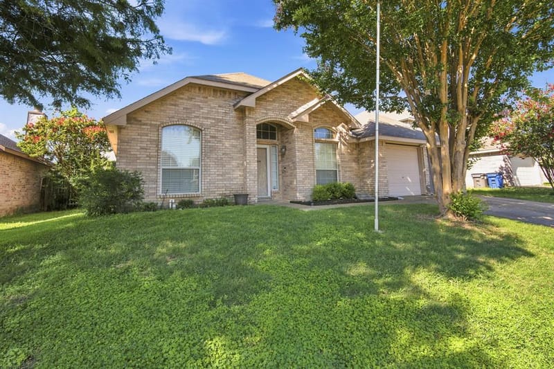 316 Willow Creek Lane, Glenn Heights TX 75154 - Photo 7