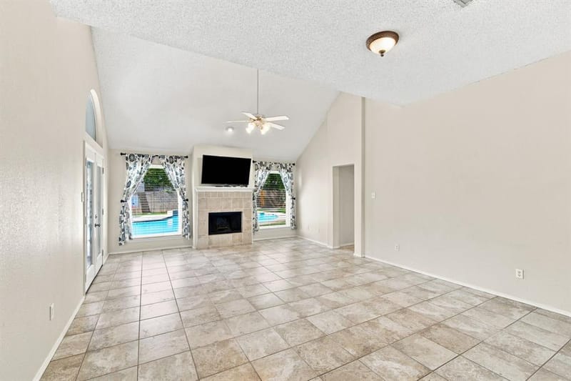 316 Willow Creek Lane, Glenn Heights TX 75154 - Photo 15