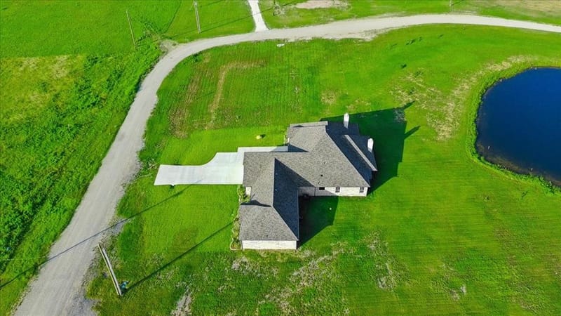 1060 Grison Circle, Corsicana TX 75109 - Photo 38