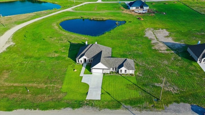 1060 Grison Circle, Corsicana TX 75109 - Photo 37