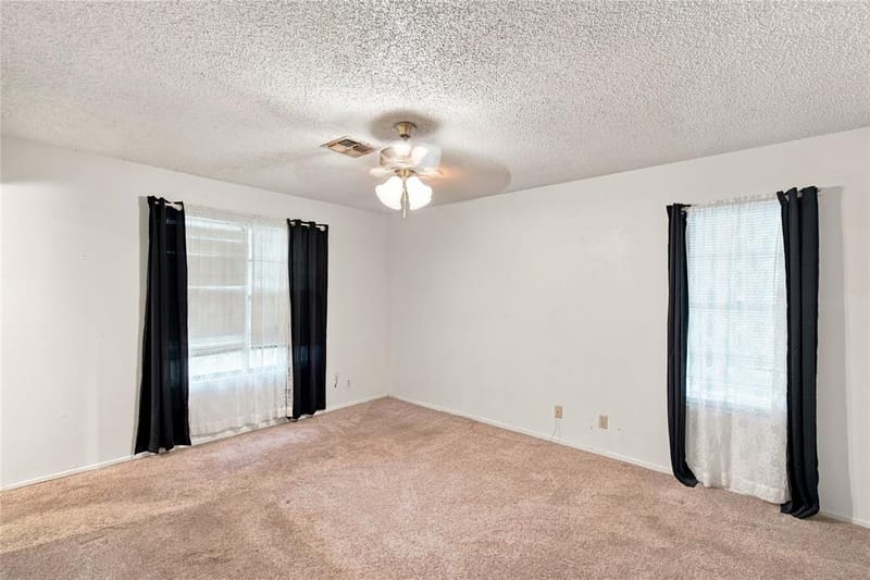 504 E Roosevelt Avenue, Whitney TX 76692 - Photo 13