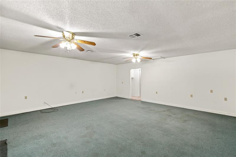 504 E Roosevelt Avenue, Whitney TX 76692 - Photo 20