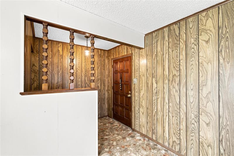 504 E Roosevelt Avenue, Whitney TX 76692 - Photo 10