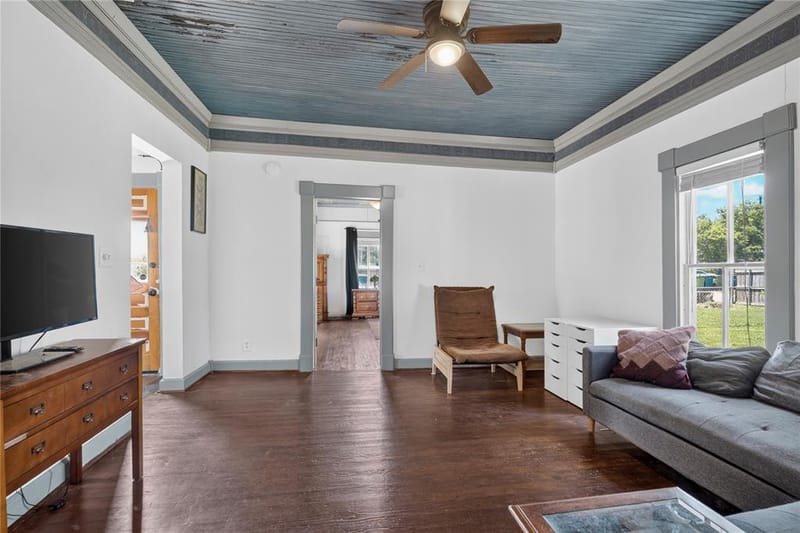 203 Plum Street, Sanger TX 76266 - Photo 6