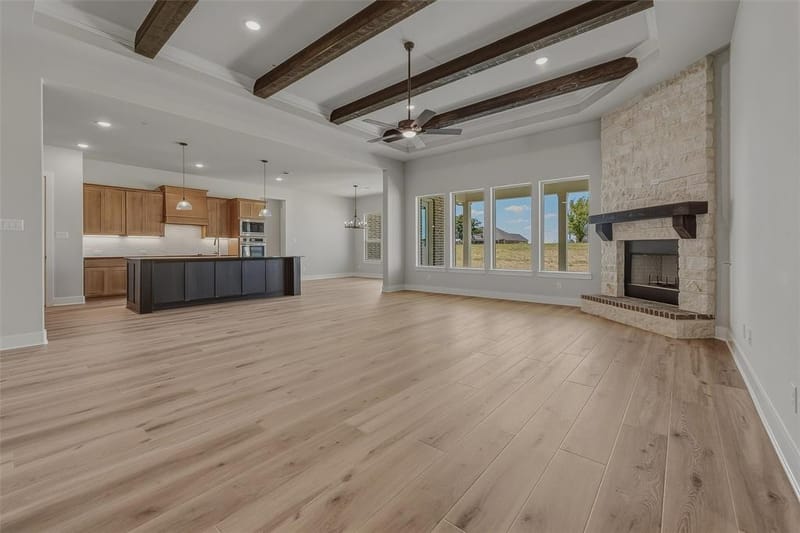 802 Westover Drive, Van Alstyne TX 75495 - Photo 8