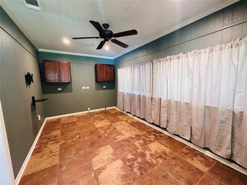 3307 Bogota Street, Athens TX 75752 - Photo 8