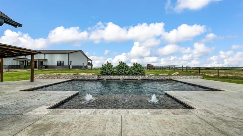408 Royal Santana Run, Weatherford TX 76087 - Photo 28