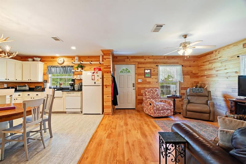 1101 County Road 2810, Honey Grove TX 75446 - Photo 6