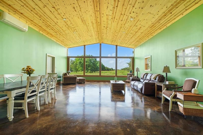 1101 County Road 2810, Honey Grove TX 75446 - Photo 11