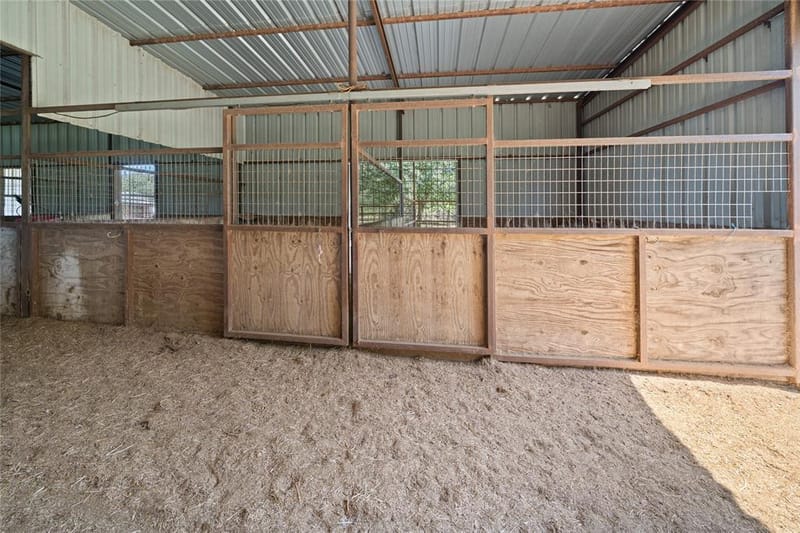 14643 County Road 4060, Scurry TX 75158 - Photo 27