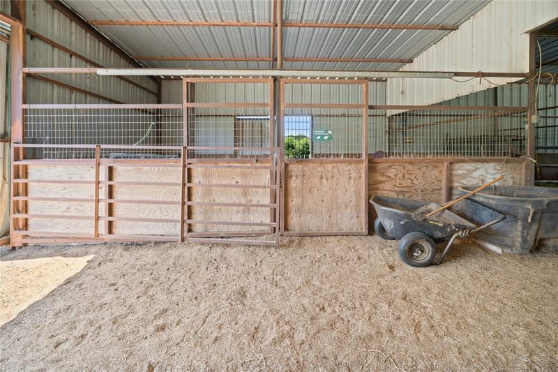 14643 County Road 4060, Scurry TX 75158 - Photo 28