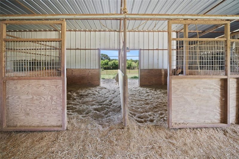 14643 County Road 4060, Scurry TX 75158 - Photo 24