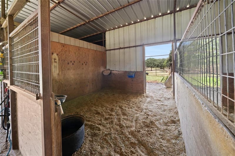 14643 County Road 4060, Scurry TX 75158 - Photo 25
