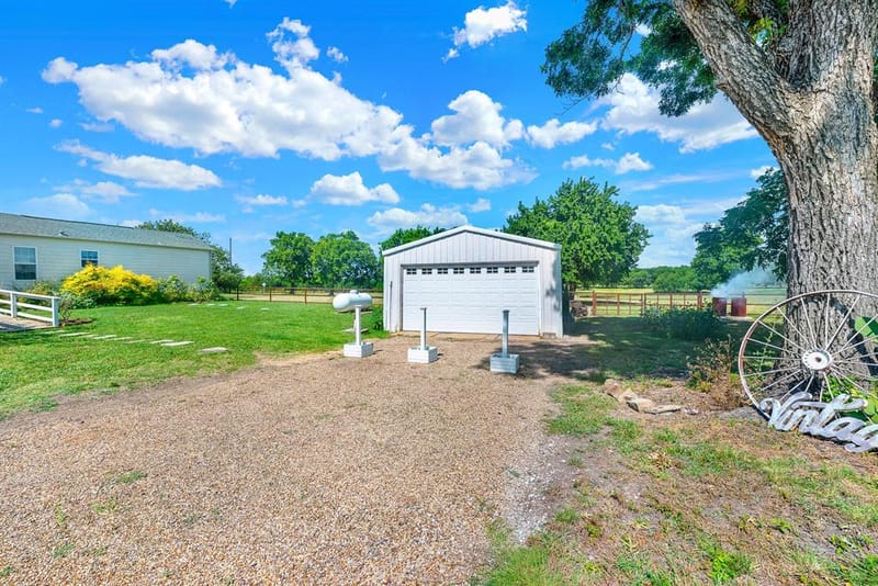1425 Lone Star Road, Celina TX 75009 - Photo 25