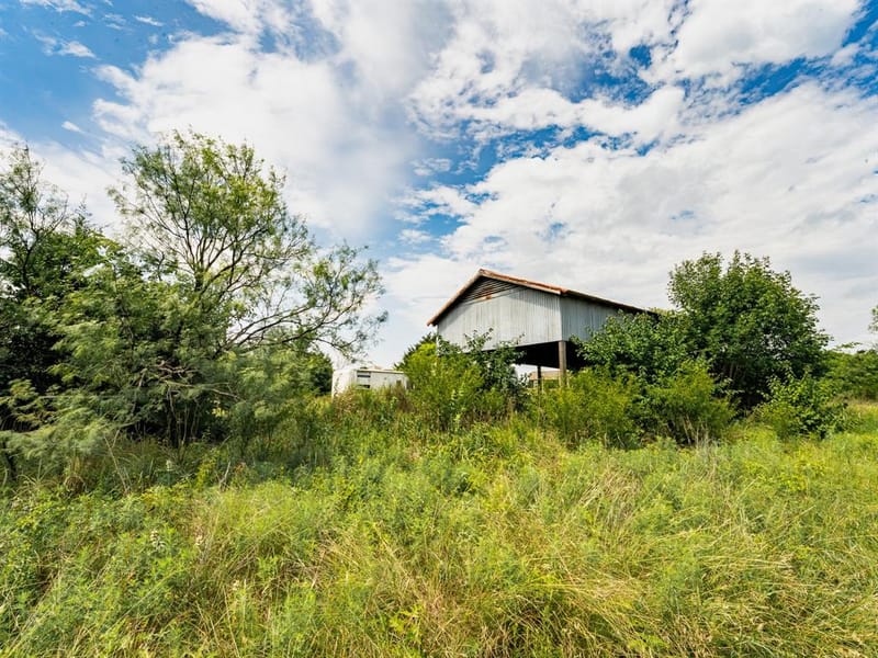 207 Cr-1750, Chico TX 76431 - Photo 26