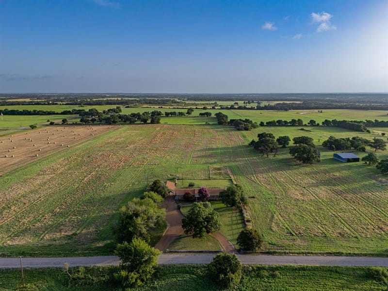 207 Cr-1750, Chico TX 76431 - Photo 5
