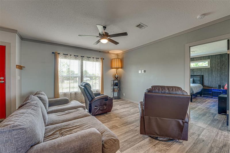 3912 County Road 4119, Campbell TX 75422 - Photo 11