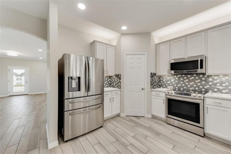 3901 Pitchstone Drive, McKinney TX 75070 - Photo 12