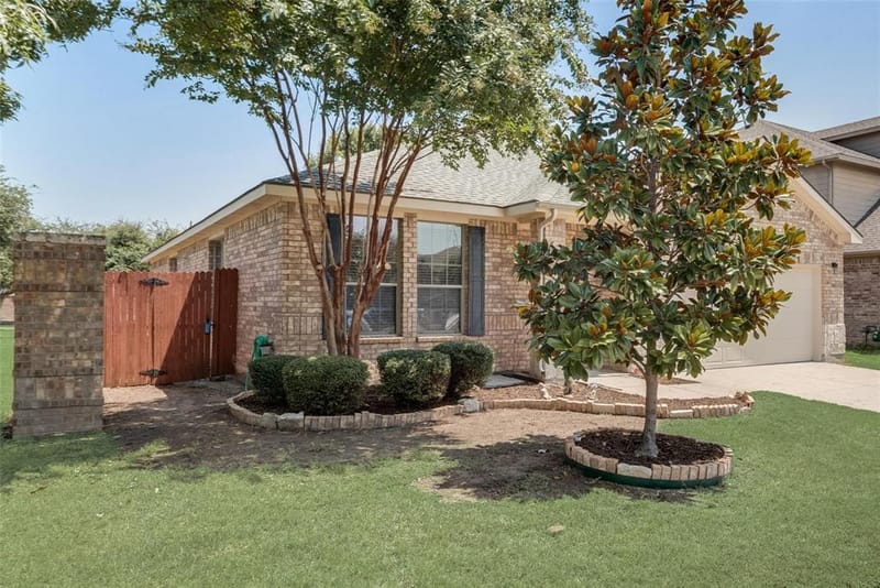 3901 Pitchstone Drive, McKinney TX 75070 - Photo 7