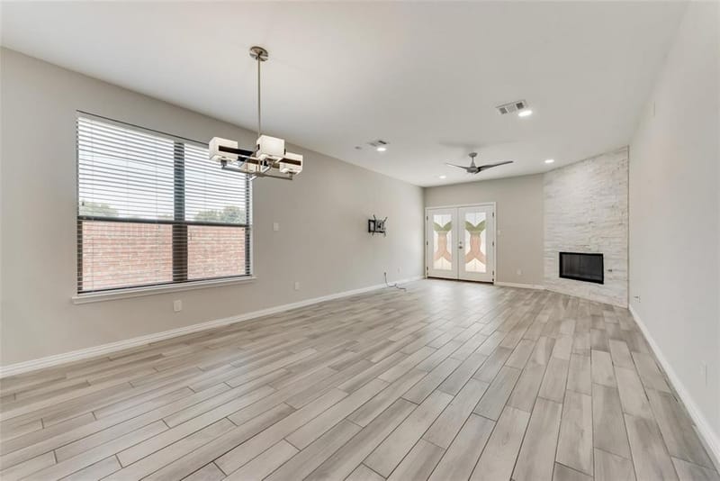 3901 Pitchstone Drive, McKinney TX 75070 - Photo 8
