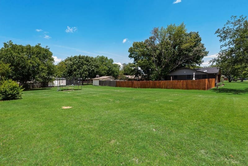 501 W 3rd Street, Maypearl TX 76064 - Photo 33