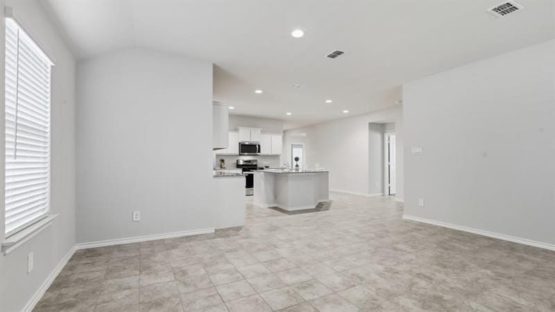 1528 LEMON TREE Lane, Fort Worth TX 76140 - Photo 5