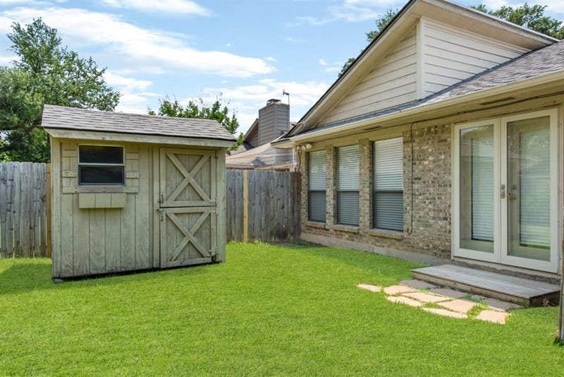 1307 Boardwalk Street, Arlington TX 76011 - Photo 35