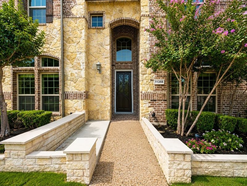 11366 Corsicana Drive, Frisco TX 75035 - Photo 3