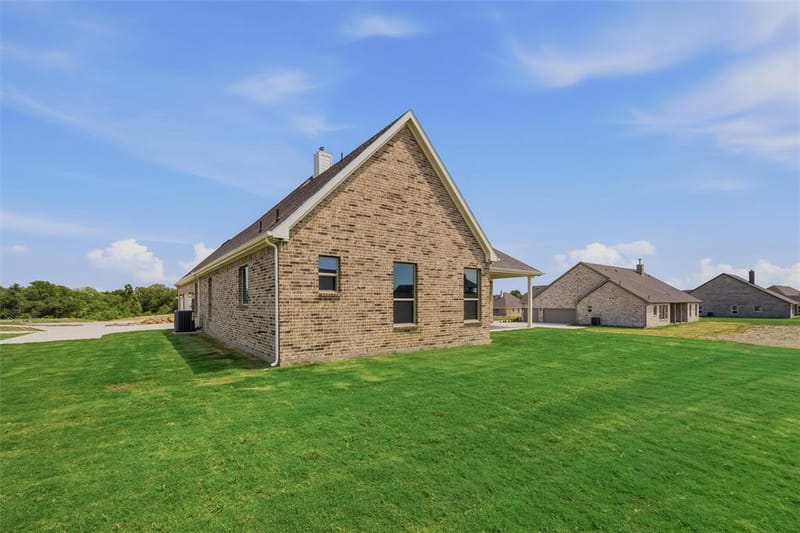 711 Water Side Drive, Van Alstyne TX 75495 - Photo 33