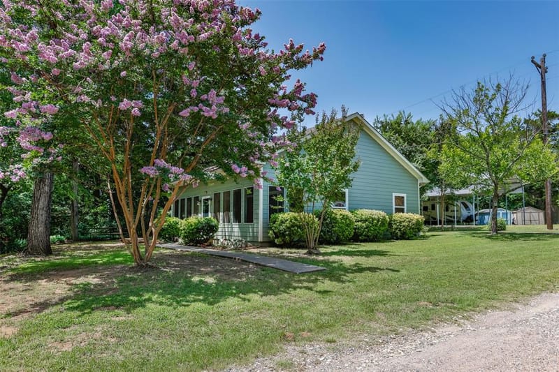 16 Park Tree Lane, Gordonville TX 76245 - Photo 32