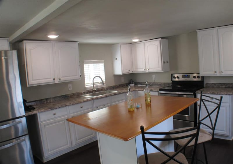 2208 Beverly Drive, Granbury TX 76048 - Photo 27