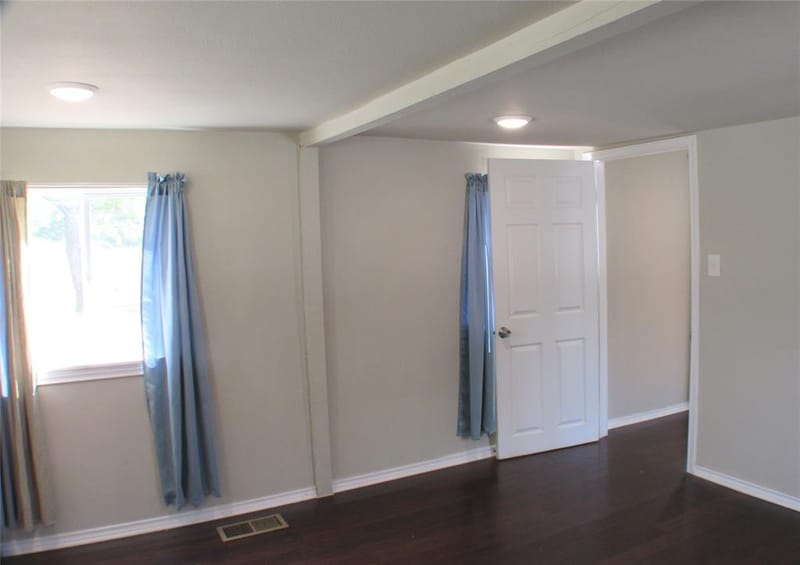 2208 Beverly Drive, Granbury TX 76048 - Photo 22