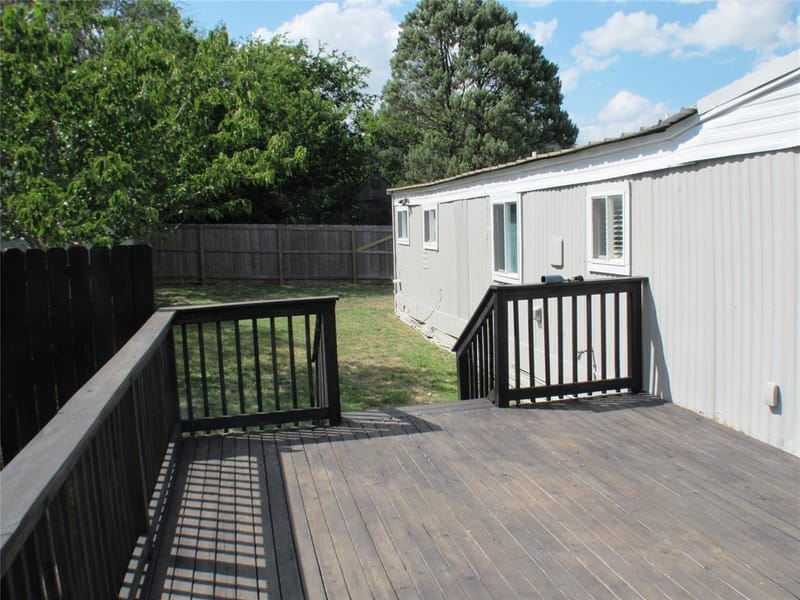 2208 Beverly Drive, Granbury TX 76048 - Photo 5