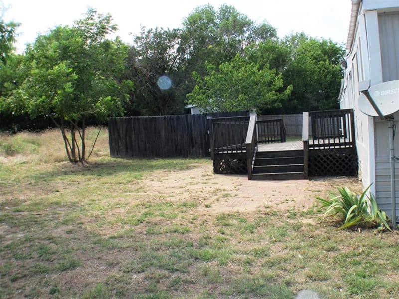 2208 Beverly Drive, Granbury TX 76048 - Photo 19
