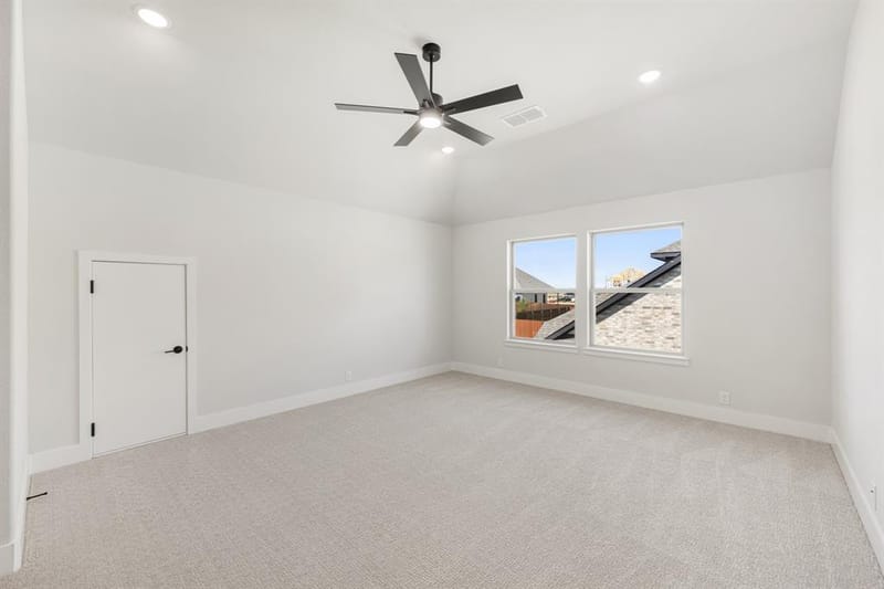 1027 Emerald Trace Drive, Justin TX 76247 - Photo 28