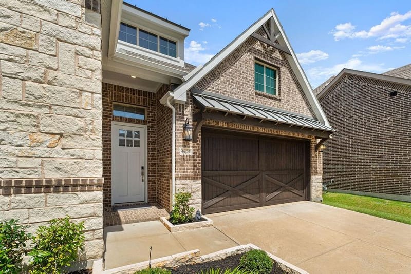 4705 Brockwell Drive, Carrollton TX 75010 - Photo 4