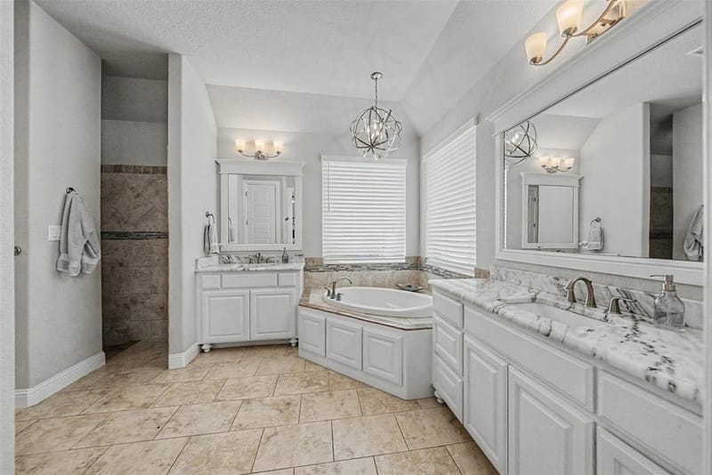 259 Wapiti Drive, Azle TX 76020 - Photo 18