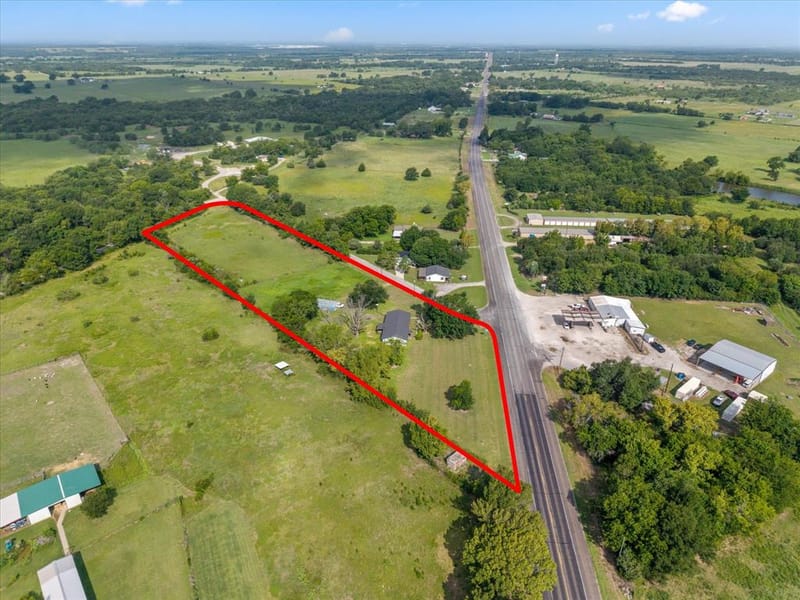 101 SE County Road 2240, Corsicana TX 75109 - Photo 32